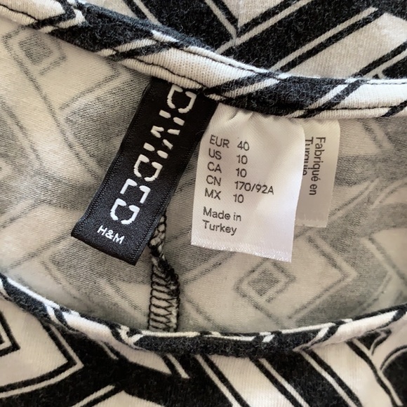 H&M Black and White Patterned Dress - Picture 5 of 5